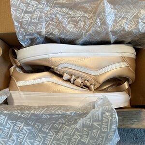Vans Beige Sneakers